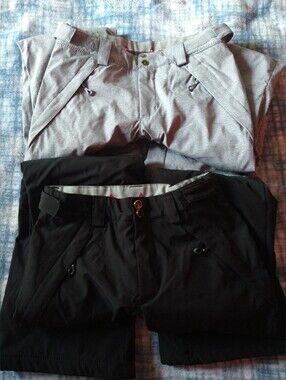 Brand New Women's Size Small Snowpants Bundle